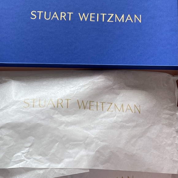 Stuart Weitzman Aleena sandal / reflective vinyl / light purple / size 7.5 / nwt - Picture 7 of 10